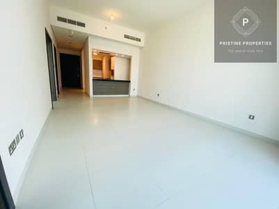 1 Bedroom Apartment for Rent in Danet Abu Dhabi, Abu Dhabi - Light and Bright Place/ updated kitchen Appliances