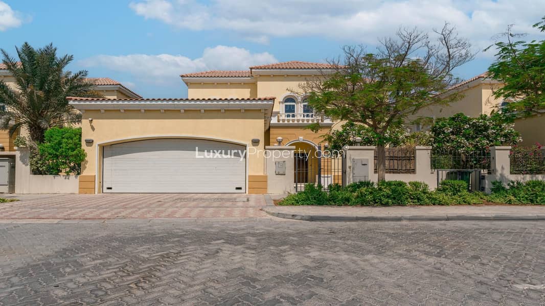 Prime Location I Best Price I Well Maintained Prime Location I Best Price I Well Maintained