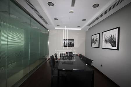 High end fitted l Full FLoor Office l JLT High end fitted l Full FLoor Office l JLT