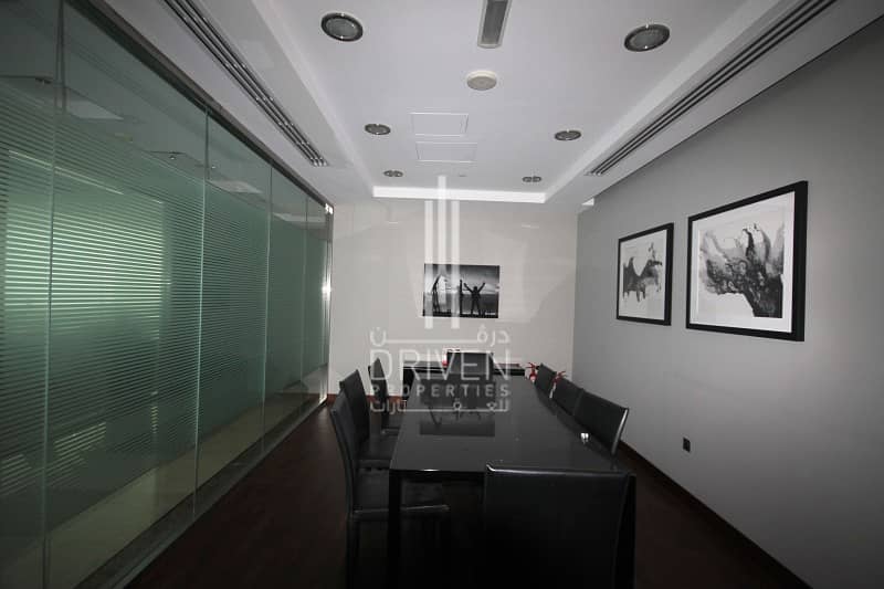 High end fitted l Full FLoor Office l JLT