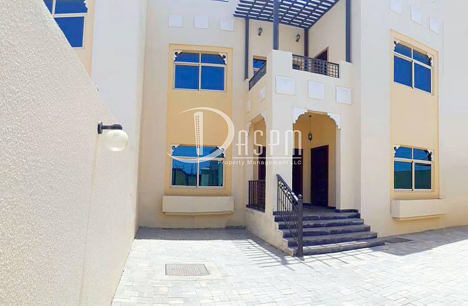 Вилла в Халифа Сити, 5 спален, 160000 AED - 3370783