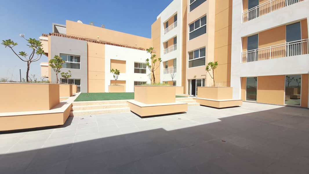 BIG SIZE |3BHK FLAT/ WITH MAIDS ROOM | ALL MASTER ROOM JUST 70K IN WARSAN4 DUBAI