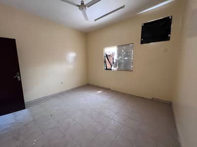 Labour Camp for Rent in Ajman Industrial, Ajman - LOBOR ROOMS AVAILABLE INCLUDE WATER AND ELECTRICITY AJMAN INDUSTRIAL 2