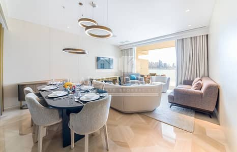 2 Bedroom Apartment for Rent in Palm Jumeirah, Dubai - Luxurious 2 Bed | Sea & Dubai Eye Views | Vacant