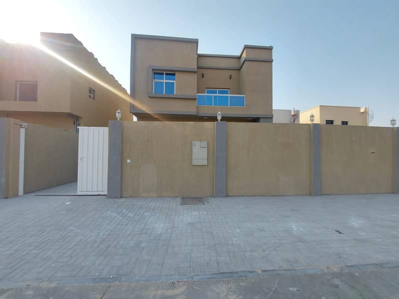 Without down payment, modern villa with luxurious design and very personal finishing, excellent location on Sheikh Mohammed bin Zayed Street