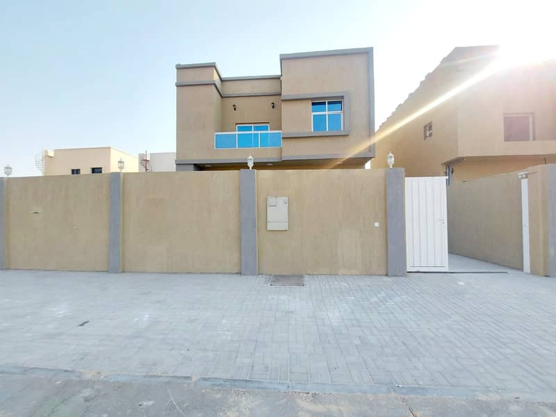 At the price of a snapshot and without down payment, a villa near the mosque, from the most luxurious Ajman villas in the design of Jumeirah Dubai, wi