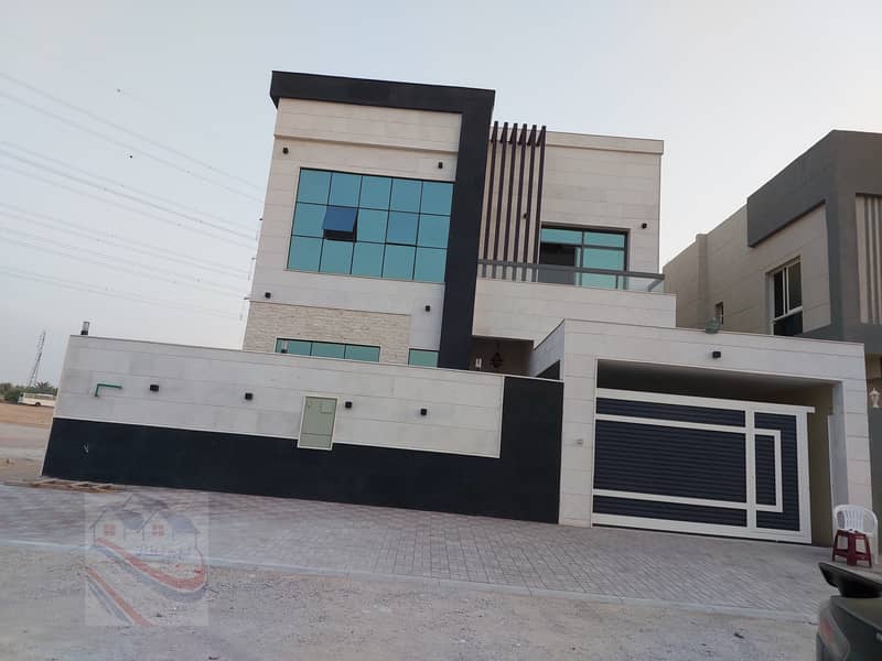 Own a villa of the most luxurious villas in the Emirate of Ajman in the most prestigious places at the lowest price, free ownership for life for the o