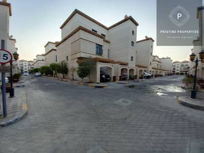 فیلا 3 غرف نوم للايجار في المطار، أبوظبي - فیلا في قرية المقطع المطار 3 غرف 120000 درهم - 6380943