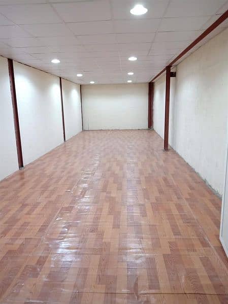1350 sq ft warehouse available for rent only in 67500 pa