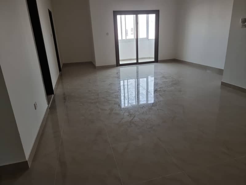 شقة في أبو دنق 2 غرف 30000 درهم - 6365728