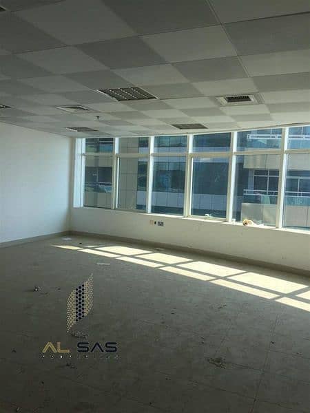Office for sale in Ajman, downtown, with a wonderful view, next to all services /////  مكتب للبيع في