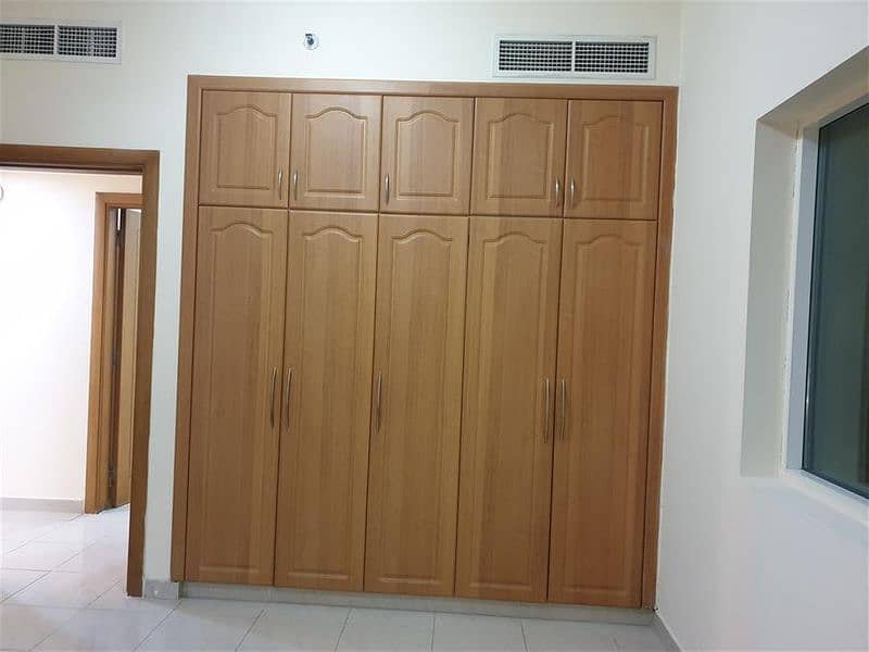 OPEN VIEW OF POND PARK 2/BHK APARTMENT WITH ONE MONTH FREE FULL FACILITIES PARKING FREE ONLY 40K