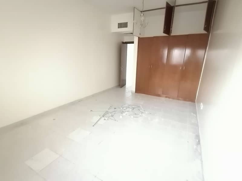 CHILLER FREE! VERY SPECIOUS 2BHK WITH WARDROBE BALCONY IN JUST 32K
