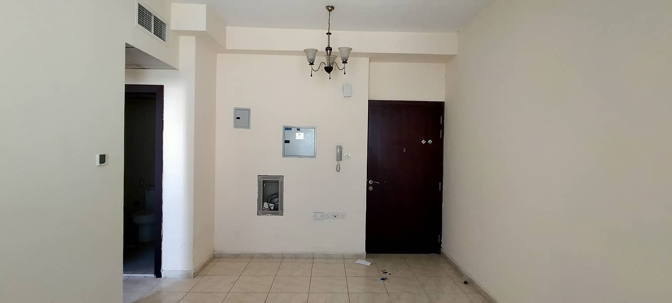 1 BHK for family close to Al Mujarah park only 16k