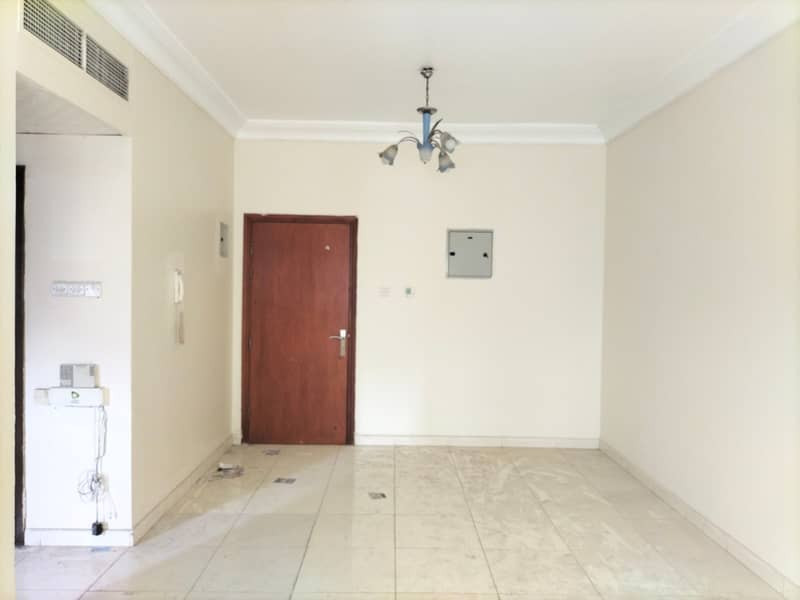 شقة في بناية لوتاه النهدة النهدة 1 غرف 22000 درهم - 6357236