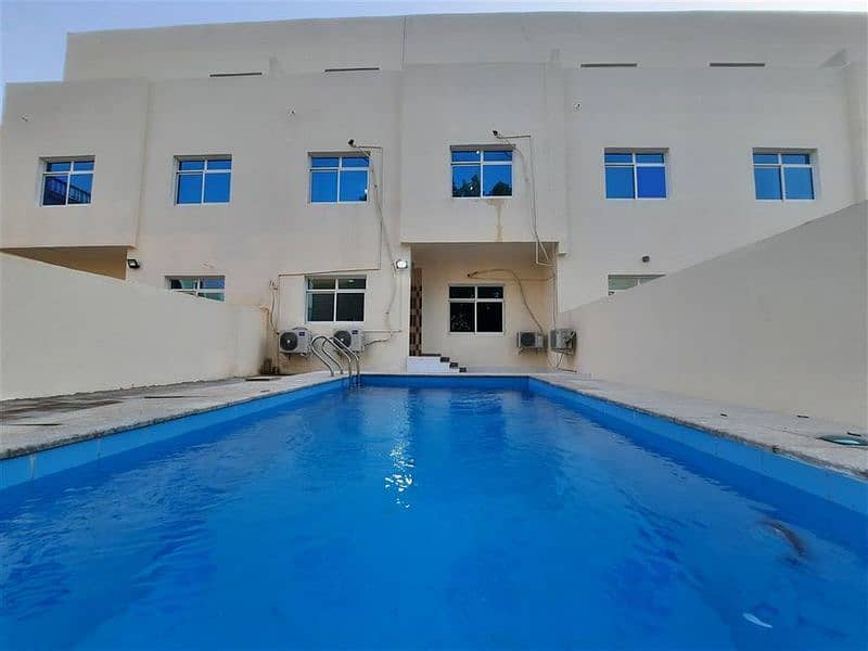 European Style One Bedroom Hal 2 Washroom With Private Pool Separate Nice Kitchen Near Safeer Mall