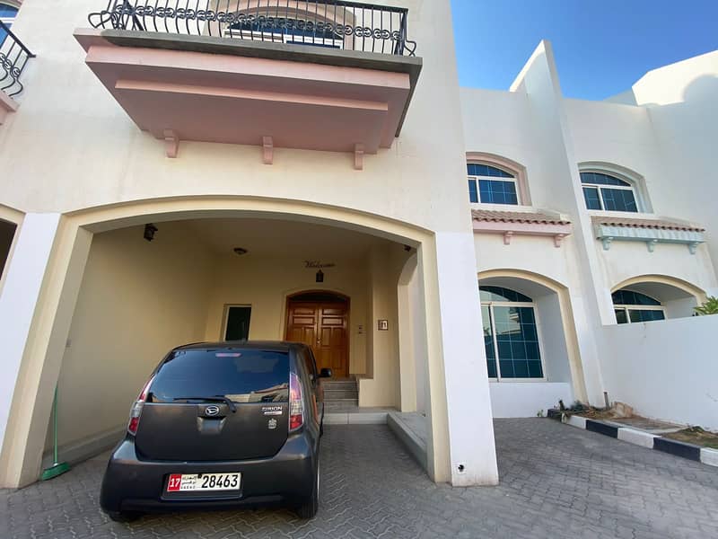 Compound Villa Three Masters Bedrooms hall,Dining Space,Nice Bright Kitchen,Small Backyard,Pool,GYM.