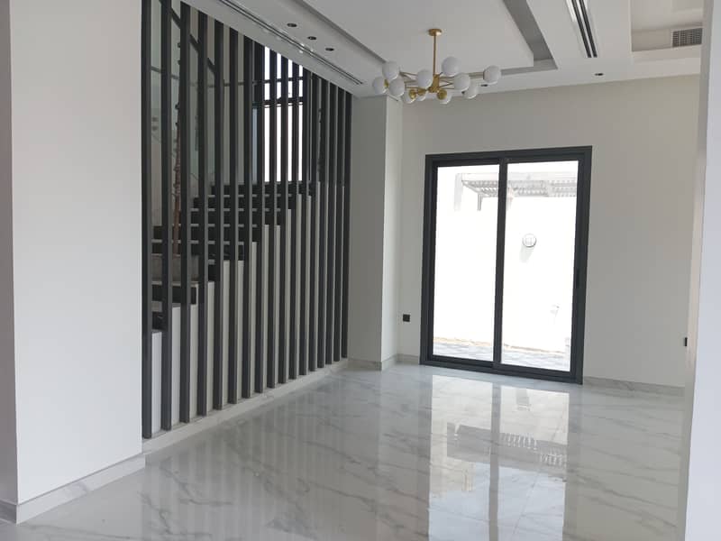 Brand New Beautiful With Good Location 05 Bedroom's Villa| All Room's + Balcony| Ready to Move