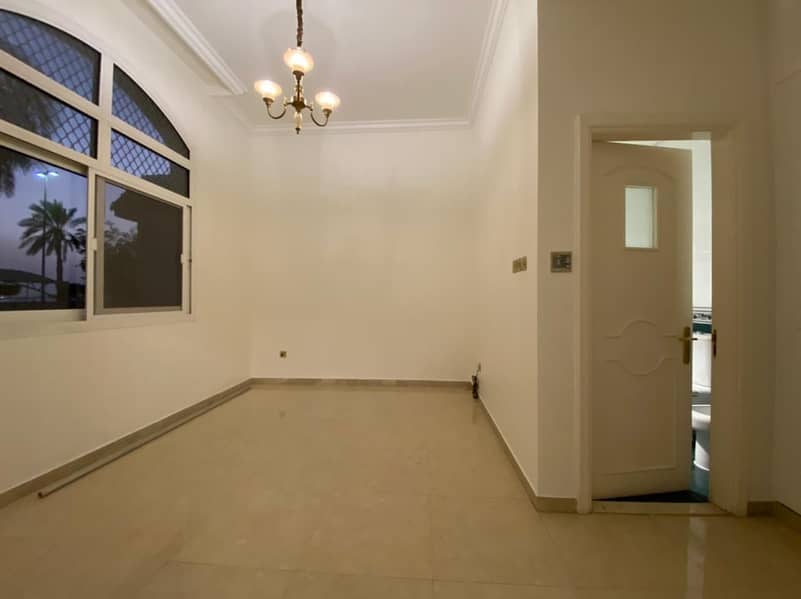 VILLA 5 BHK ALL FACILITIES