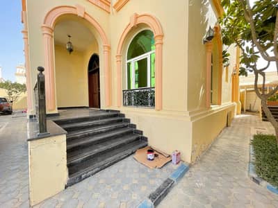 3 Bedroom Flat for Rent in Khalifa City, Abu Dhabi - Family Compound 3 Bedroom Hall Private Entrance Sep Kitchen Full 3 Washroom Near Khalifa Market KCA