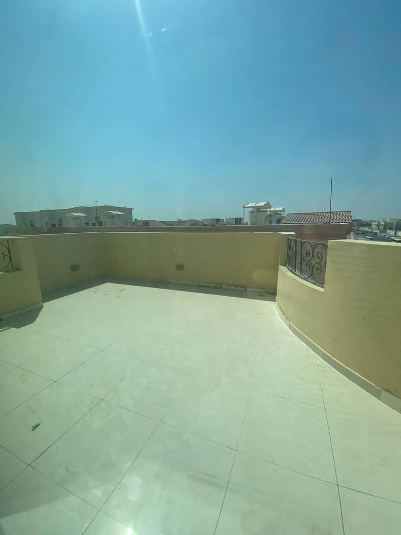 Luxury Proper 2Bhk With Private Big Terrace Available In Mbz City Price Just 48k 2/ Payment