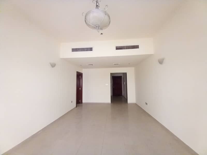 位于阿尔纳赫达（迪拜）街区，阿尔纳赫达2号街区 1 卧室的公寓 35000 AED - 6324102