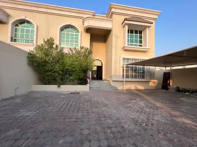 7 Bedroom Villa Compound for Rent in Khalifa City A, Abu Dhabi - Stunning 7 BR Villa With Out Side Kitchen +Maid Room +Driver Room