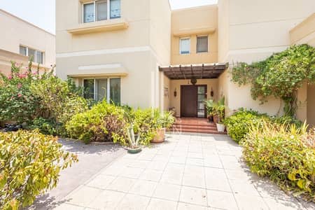 Alluring 5 Bed Villa | Modern Style Unit Alluring 5 Bed Villa | Modern Style Unit