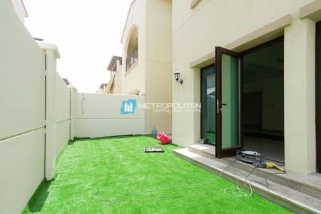 3 Bedroom Townhouse for Rent in Al Salam Street, Abu Dhabi - Comfortable TH|Rent It Right Away|Amazing Offer