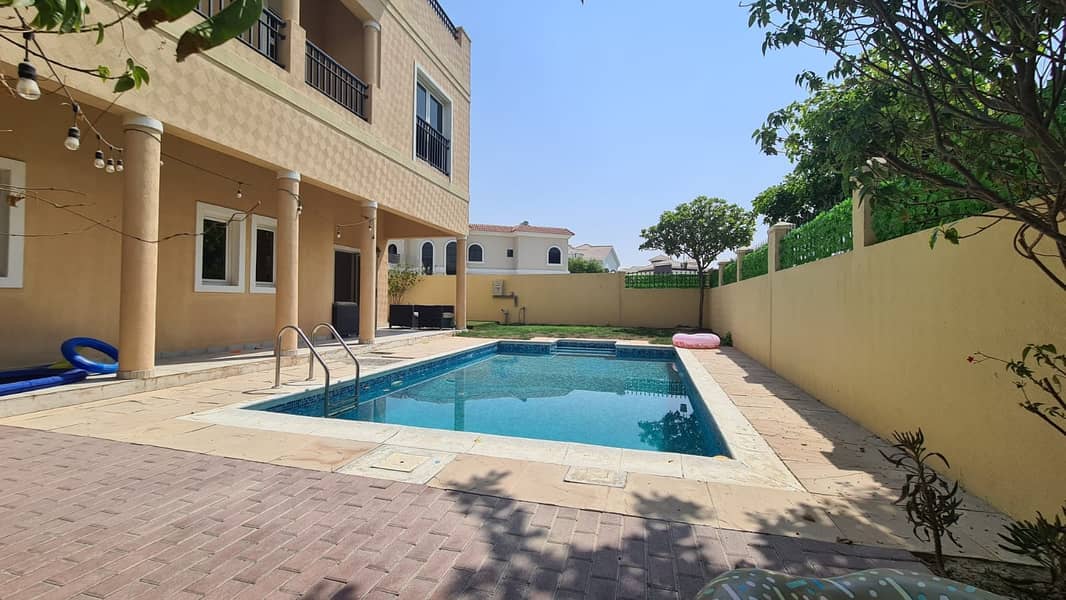 Mazaya A1| 5 Bedroom Villa| Private Swimming pool