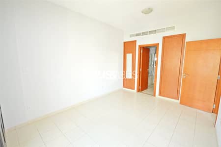1 Bedroom Apartment for Rent in The Greens, Dubai - Reduced to final price | Upgraded | Vacant 1 Bedroom Apartment for Rent in The Greens, Dubai - Reduced to final price | Upgraded | Vacant