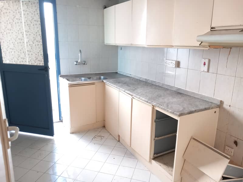 Hot Location | 2 Minutes Walk For Metro | Parking Free