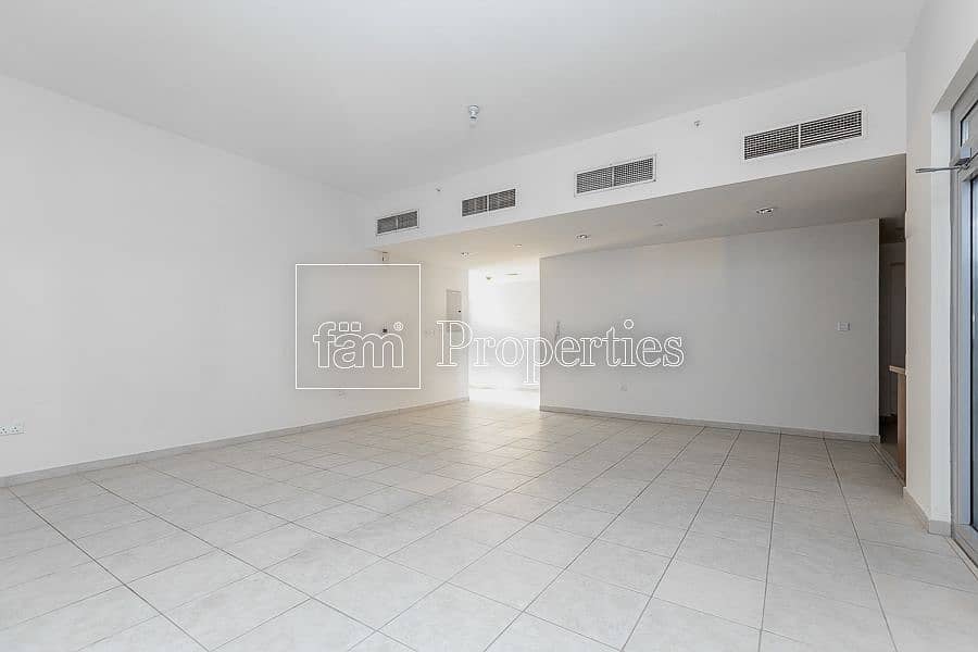 Spacious I HighFloor I Sought After Layout