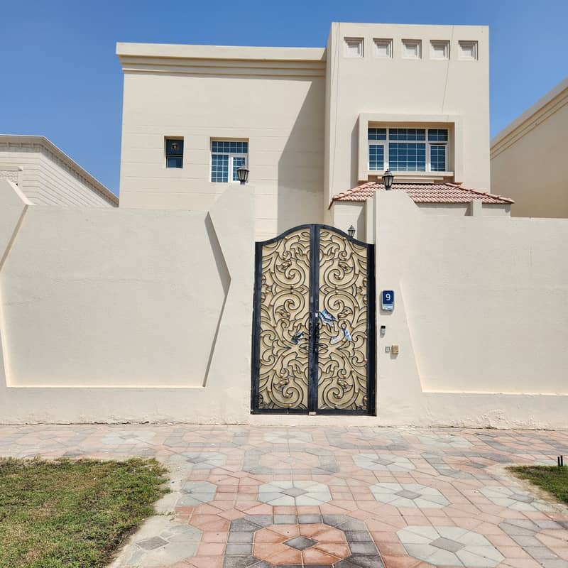 Private Entrance 6 Bedroom Villa with 2 Kitchens in Khalifa city B