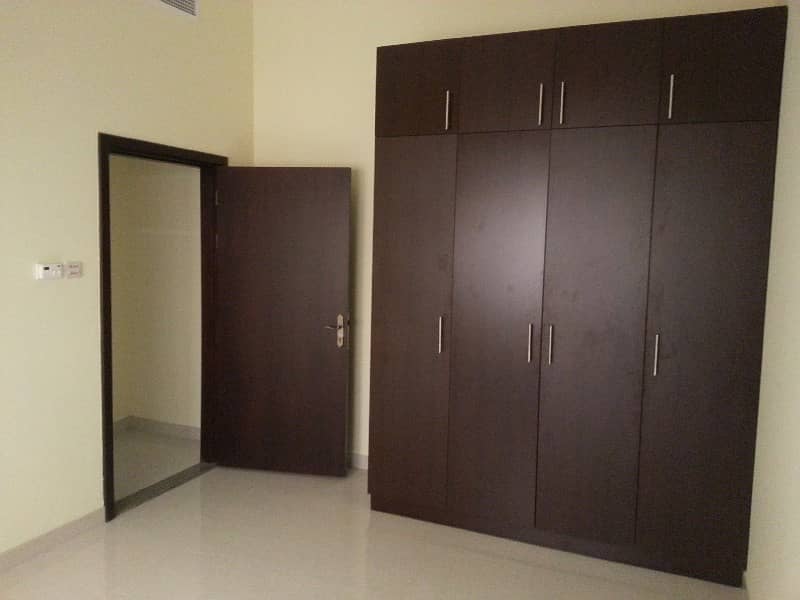 Near Dubai Museum-2BHK Flat for Rent (MG)