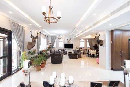 5 Bedroom Villa for Sale in Al Furjan, Dubai - LUXURIOUS AND  FULLY UPGRADED  VILLA | 5 BEDROOM |VACANT ON TRANSFER |
