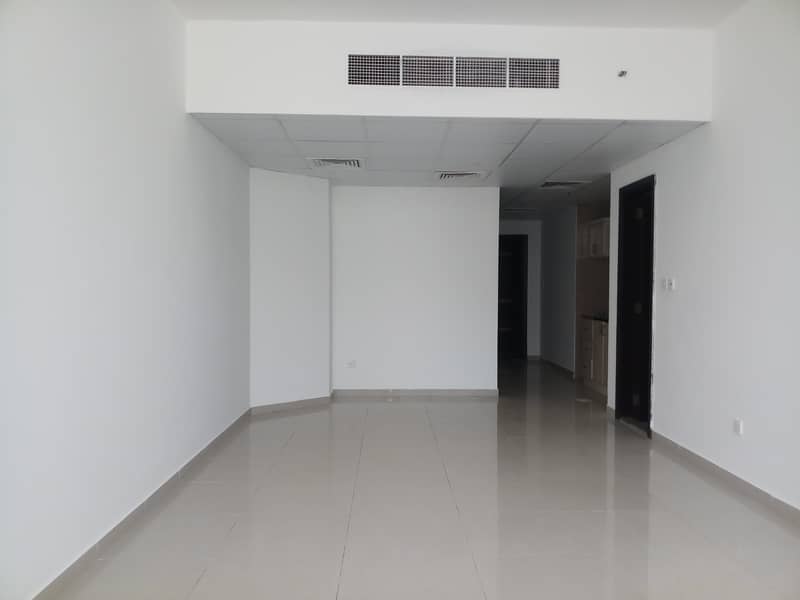 1 month free offer studio for families 14500/1 cheq near Sahara mall