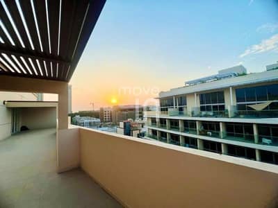 2 Bedroom Apartment for Rent in Jumeirah Village Circle (JVC), Dubai - Chiller Free|2 Bed|Large Terrace+Storage|2 Parking