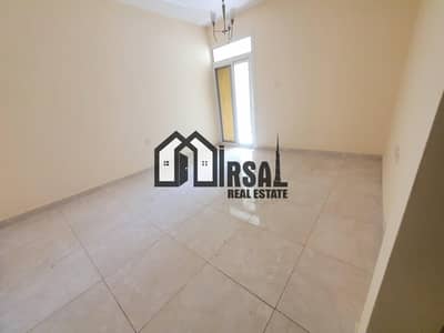 1 Bedroom Apartment for Rent in Muwailih Commercial, Sharjah - Big Offer◇No deposit Cash◇30 Days Free◇Lawish 1-BHK With Balcony◇Central A. C