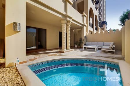 3 Bedroom Townhouse for Sale in Palm Jumeirah, Dubai - Upgraded Townhouse I Immaculate I VOT