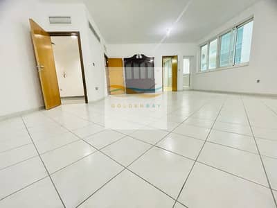 3 Bedroom Flat for Rent in Corniche Road, Abu Dhabi - Zero Commission 3 Bedroom With Maids room  Apartment with Basment Parking in 90k Corniche