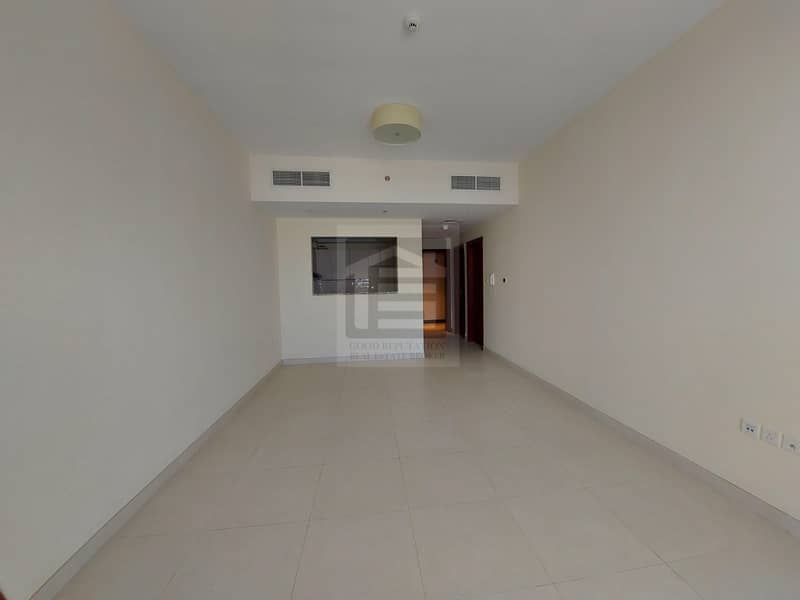 شقة في الجداف 1 غرفة 63000 درهم - 6331768