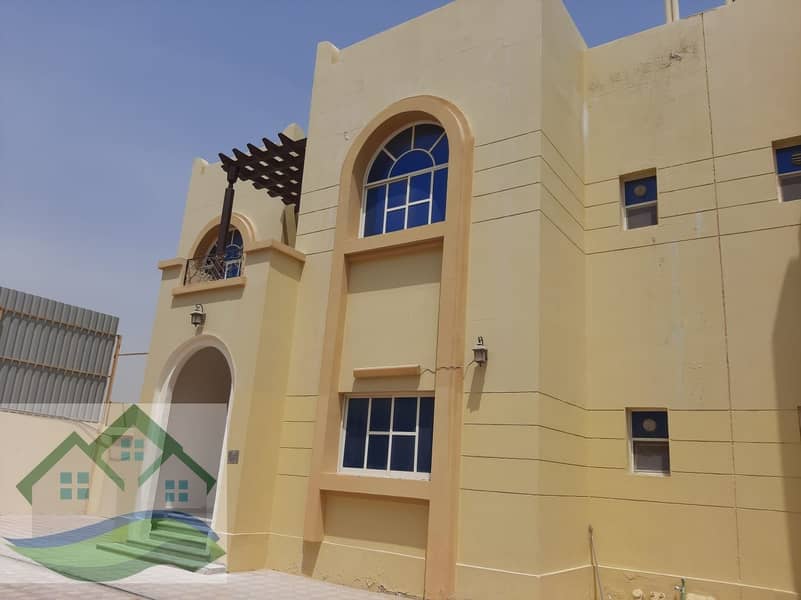 pacious 5 Bedroom Villa With Extra Majlis In  of Shakhbout  city