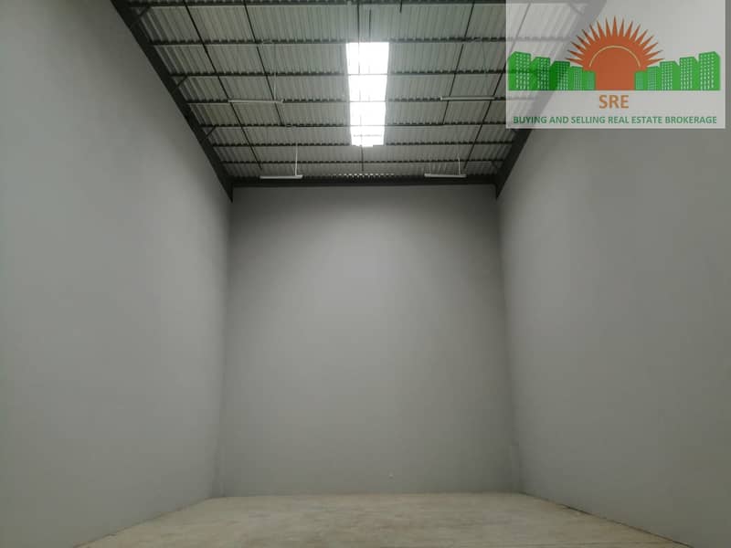 2228 sq. ft 28 KW Power warehouse UAQ MEIC