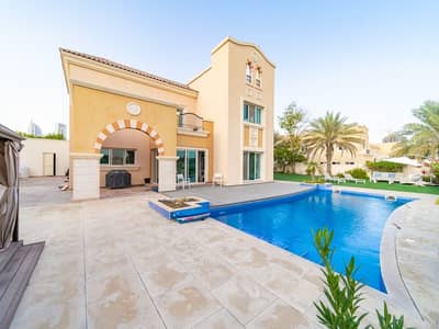 6 Bedroom Villa for Sale in Dubai Sports City, Dubai - Beautifully upgraded - Golf View | Private Pool