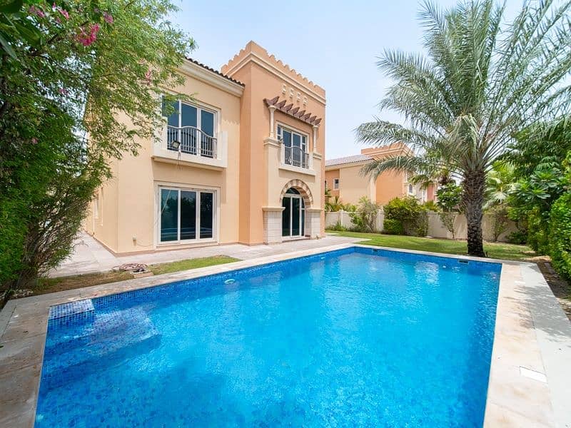 Superb Family Villa |Private Pool |Available Now