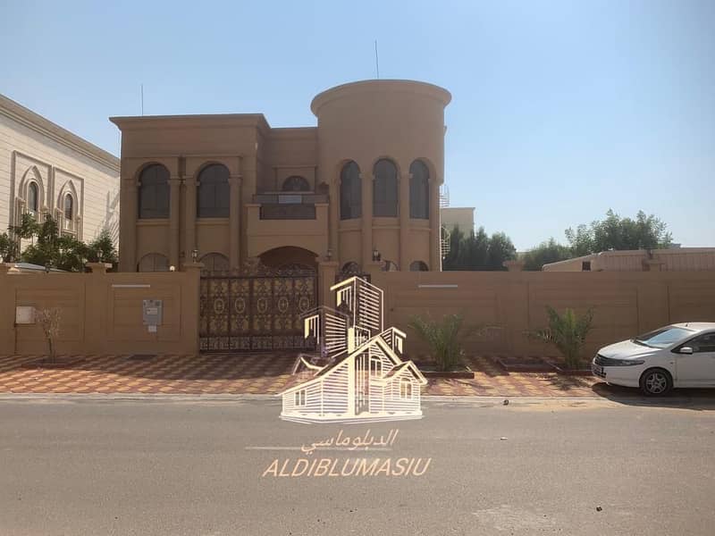 Villa for sale in the Emirate of Sharjah, Al Hoshi area, 10 thousand feet. .