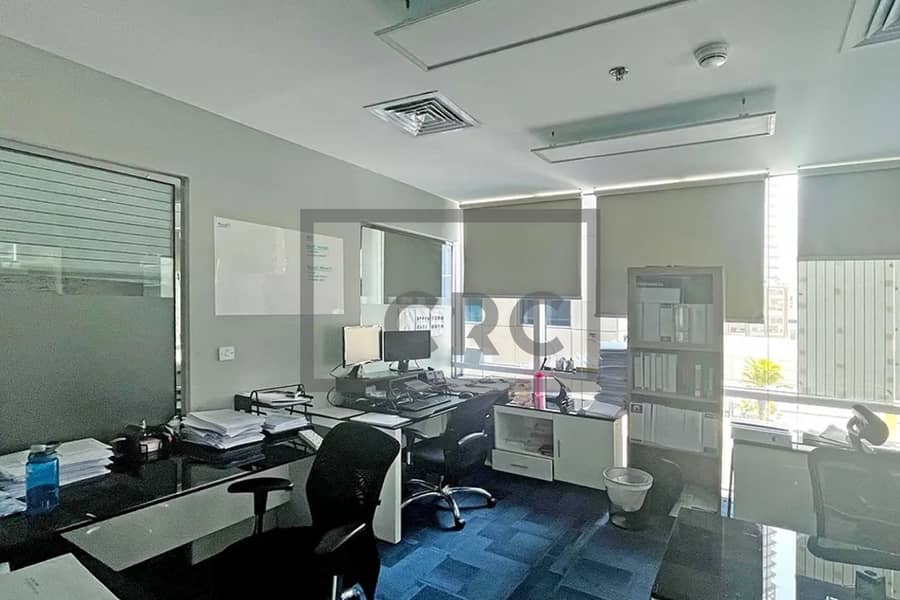 Fitted Office | 4400 Sqft | 11 Parking Spaces