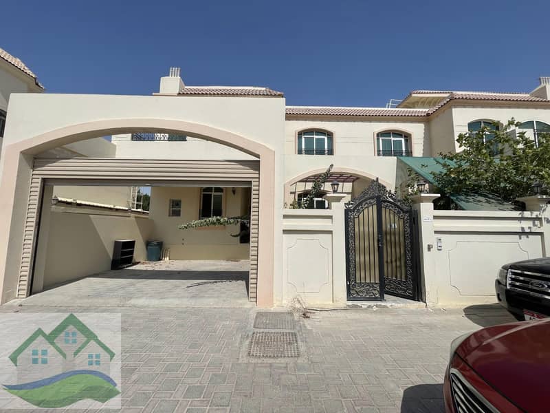 Вилла в Халифа Сити, 4 cпальни, 135000 AED - 6400858