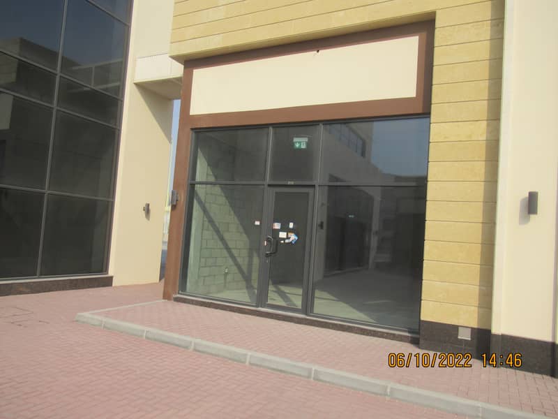 Brand new showrooms|650 sq ft@100k|9400 sq ft@1M|2 months free|Must see!